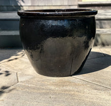 Load image into Gallery viewer, Glazed Ceramic Pots
